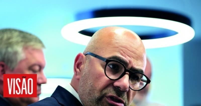 Prémio Laranja Amarga para a promiscuidade entre gestão portuária e esperteza partidária autárquica