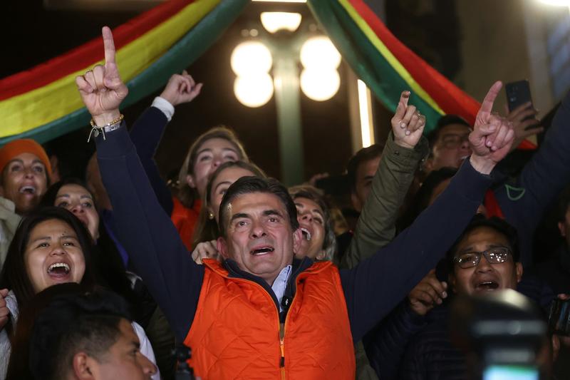Bolivia election: voters bring two decades of leftist politics to an end