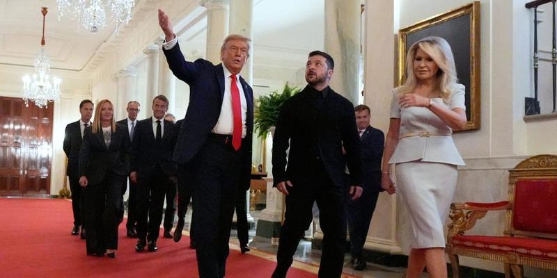 Europas politiker tvingas spela med i Trumps teater