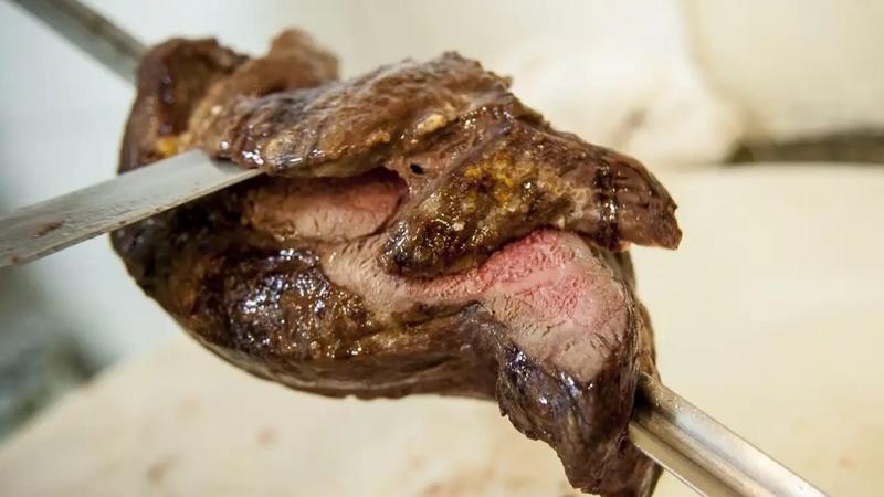 Por que os bolsonaristas pegaram na picanha e não soltaram mais