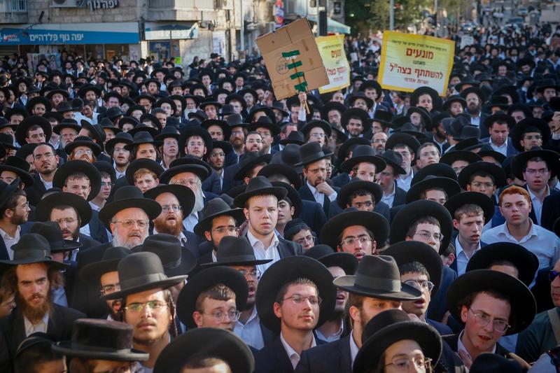 Haredi leaders call for global day of prayer, fasting to protest arrest of draft dodgers