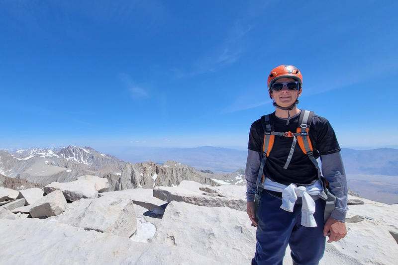 Calif. teen who hallucinated, fell off Mount Whitney finally goes home, dad says
