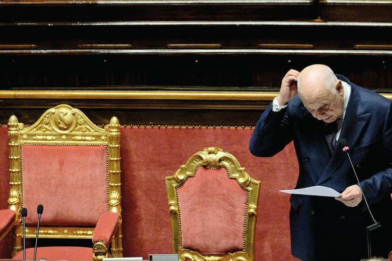 Le toghe e quello “scudo” (utile all’accusa) per Meloni su Almasri
