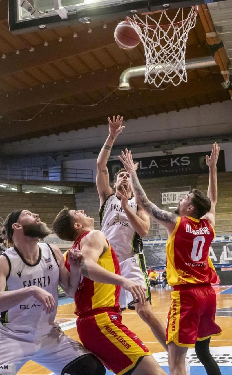 Faenza-OraSì, e derby sia