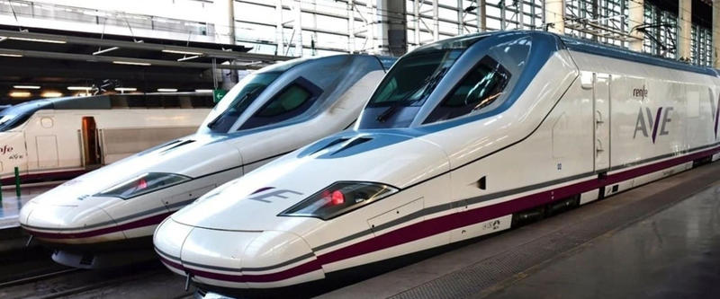 Adif restablece la circulación de AVE entre Madrid y Galicia tras la 