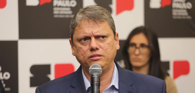 BTG emprega filho de Tarcísio de Freitas, que nega conflito de interesses