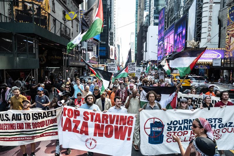 Poll shows most Americans back Palestine recognition, view Israeli campaign as excessive