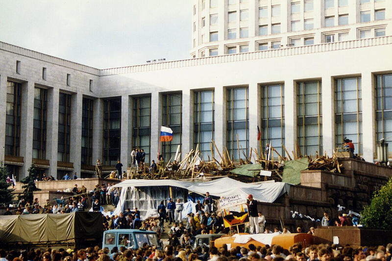 Ветеран госбезопасности объяснил, почему в августе 1991-го чекисты не помогли организаторам путча