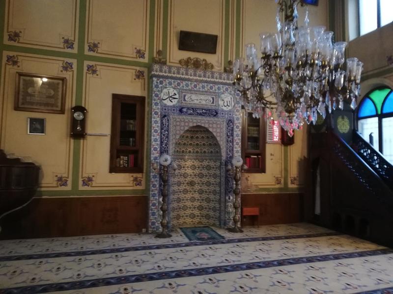 (Kimsesizlerin Camisi ) Gümüşsuyu Selimiye Hatun Camii