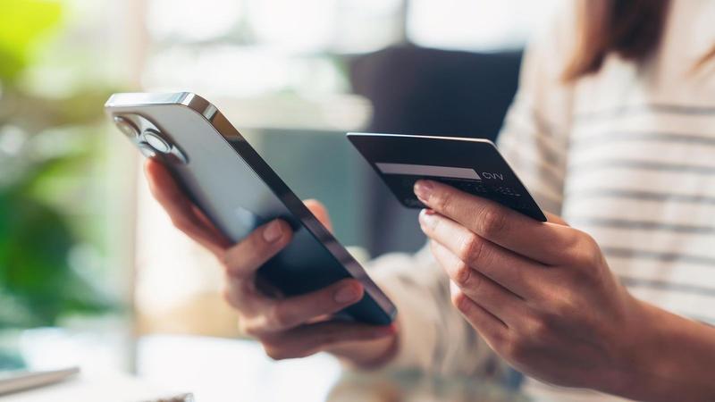 Um Kinder zu schützen: Kommt die Ausweispflicht im Internet?