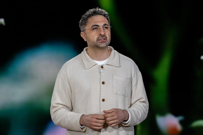 Microsoft A.I. Chief Mustafa Suleyman Sounds Alarm on ‘Seemingly Conscious A.I.’