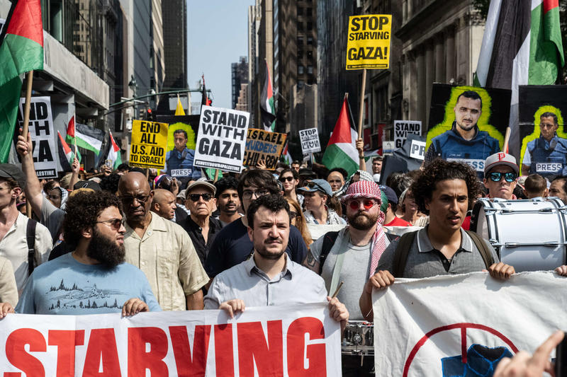 Federal Agency Moves to Deny Immigrants Benefits Based on Pro-Palestine Activism