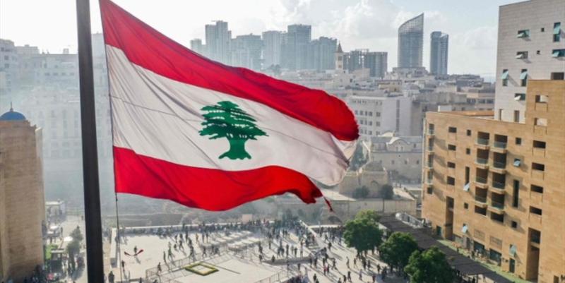 الدولة السيّدة المستقلّة هي صاحبة السيادة والإمتياز السياسي - الأمني - الدبلوماسي