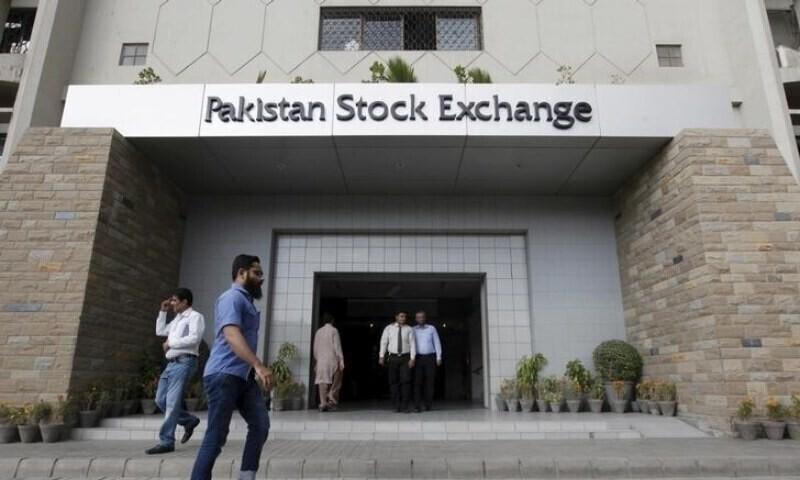 PSX hits record high amid heavy downpour