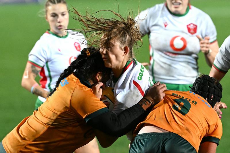 Flashing mouthguards that signal a head injury will soon hit the rugby field – are they a game changer?