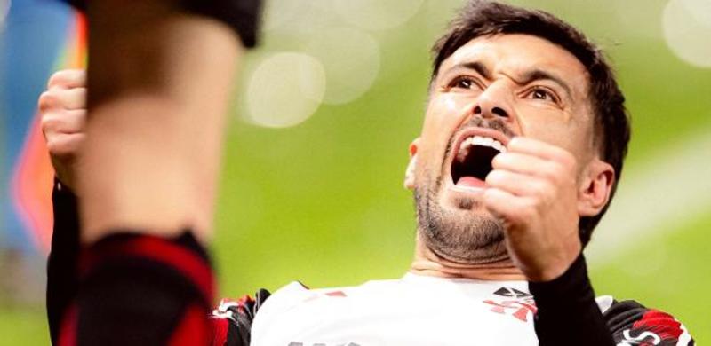 Beira-Rio virou palco rubro-negro: Flamengo passa sem sustos