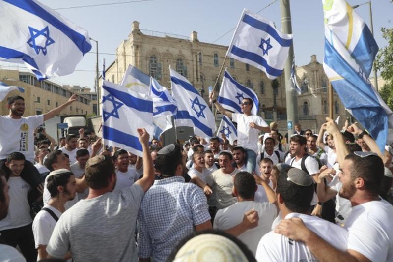 The Cycle of Jewish History