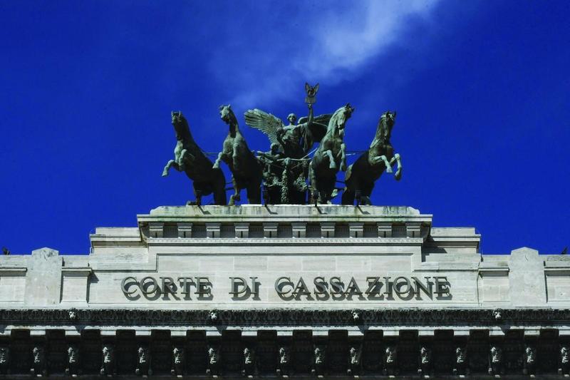 L’omesso mantenimento verso figli ed ex coniugi è reato anche se il matrimonio nel frattempo è stato dichiarato nullo