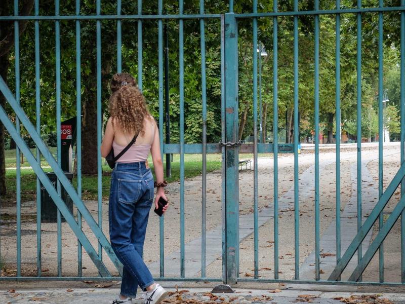 Quell'uragano che non arriva, ma spazza via il buonsenso