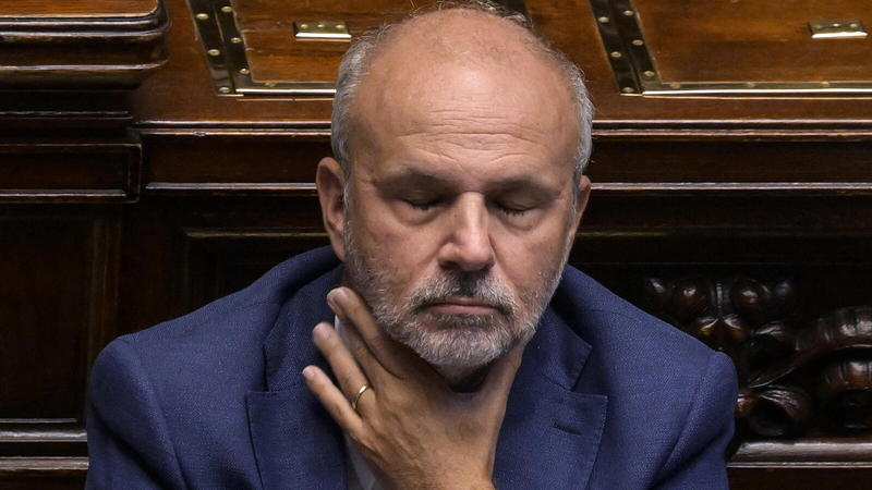 Il castigo politico di Schillaci per i voti dei no vax