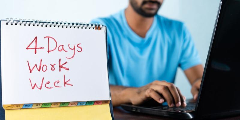 AI, Democratic Party Failures, and a 32-Hour Work Week