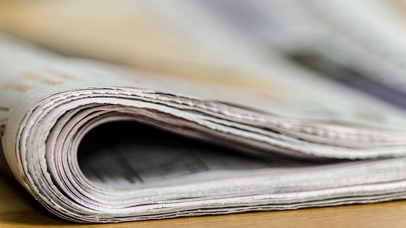 Jornalismo não é tronco de enchente girando em torno de si mesmo