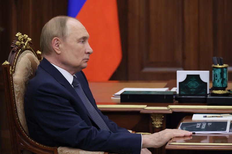 (POGLED) Kolumna Nine Hruščove: Je Putin pripravljen skleniti mirovni sporazum z Ukrajino?