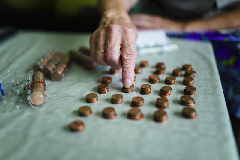 Is scrapping the tax-free pension lump sum a good idea?
