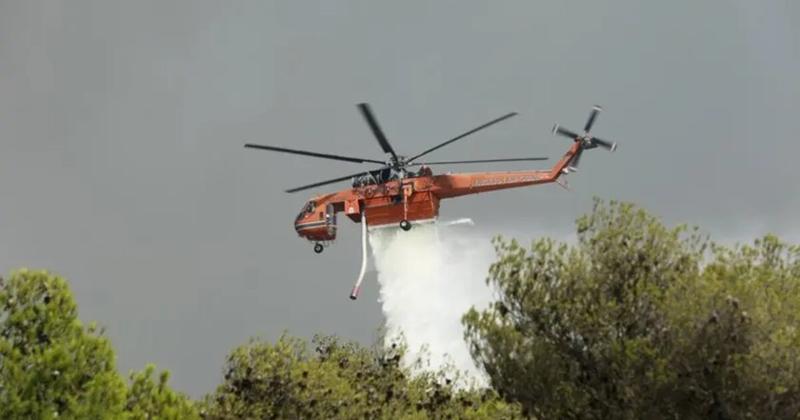 Πυρκαγιά σε εξέλιξη στην Βόρεια Εύβοια