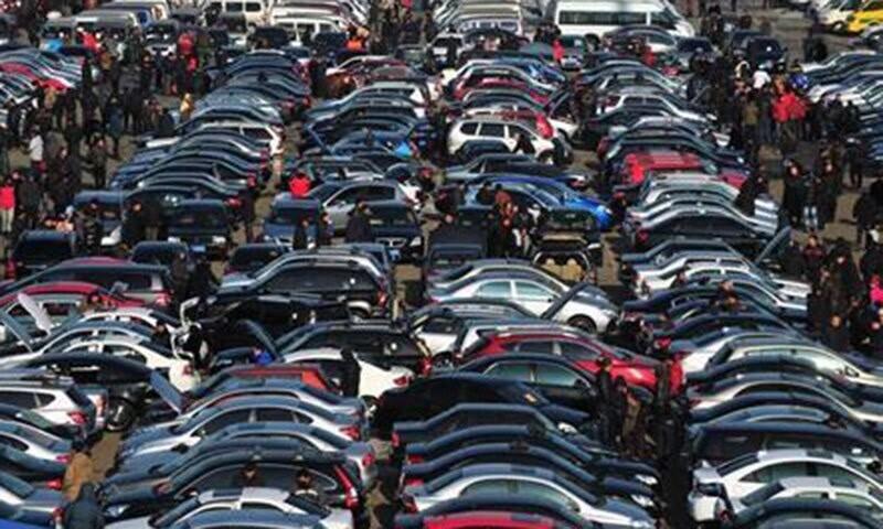 Govt pledges support for auto sector as parts makers decry used car imports