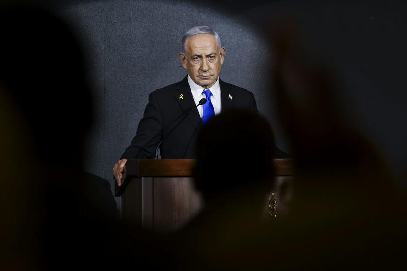 With eyes on re-election , Netanyahu’s fights with world leaders aim to distract from his many political problems