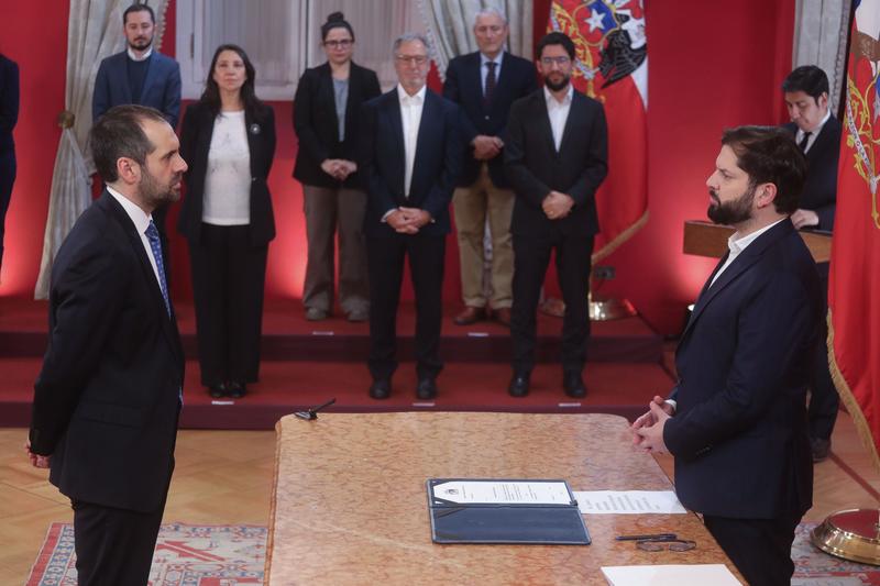 El que nace chicharra, muere cantando