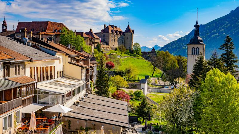 A Guide to Gruyères: Why You’ll Want to Visit the Picturesque Swiss Town with Edge