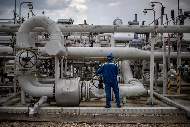Kiev colpisce oleodotto russo, stop petrolio a Ungheria e Slovacchia. Budapest: “Vogliono trascinarci in guerra”