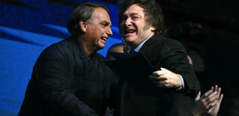 Relação de Bolsonaro e Milei é marcada por elogios e fuga de investigados