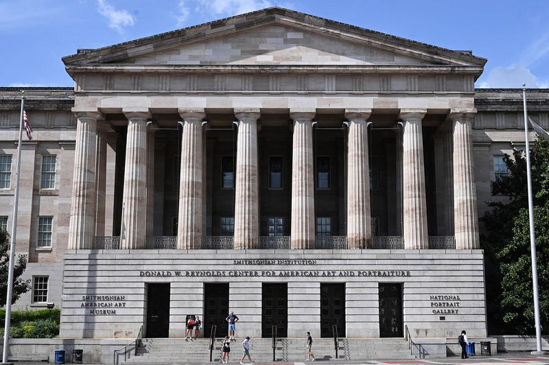 Good for Trump for looking to Make the Smithsonian Great Again