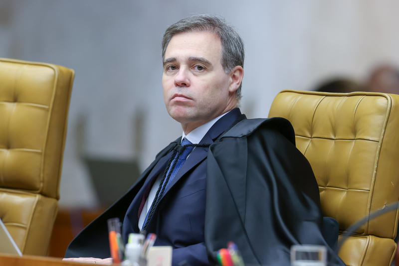 André Mendonça, salve o Brasil!