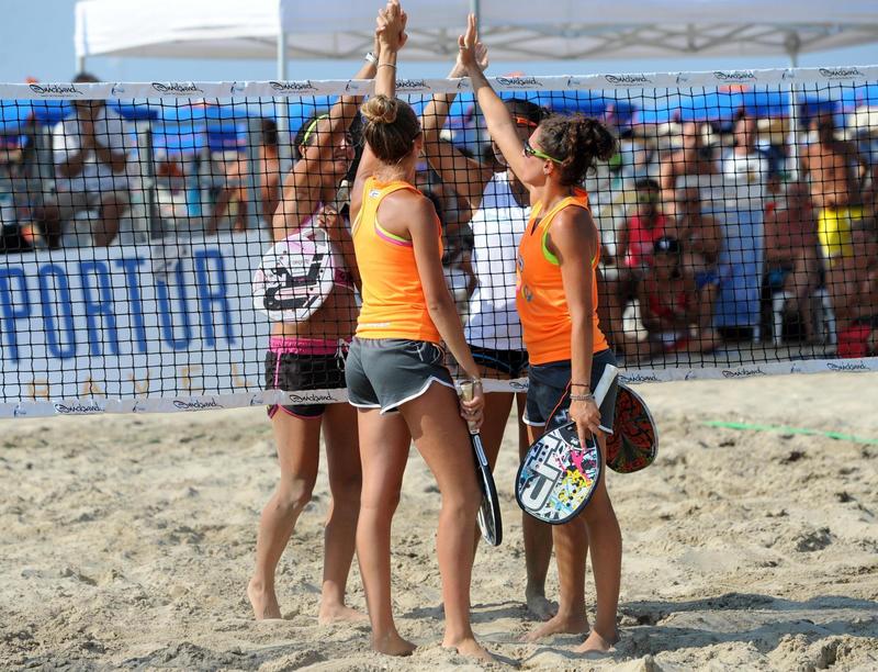 Beach tennis sotto il sole del Fantini. Il torneo mondiale fa tappa a Cervia