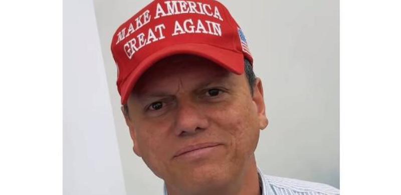 Se dependesse de Tarcísio, Brasil se renderia a Trump