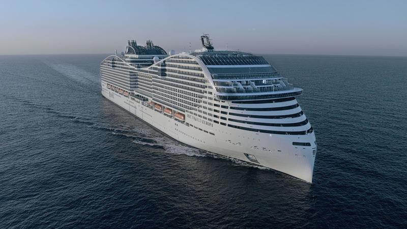Ponza, avaria per nave da crociera Msc: 8.500 passeggeri a bordo. Scattati i soccorsi
