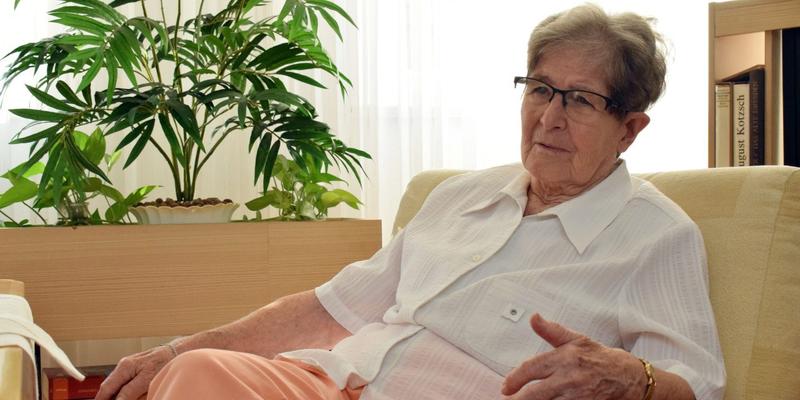 Holocaust-Überlebende Renate Aris wird 90