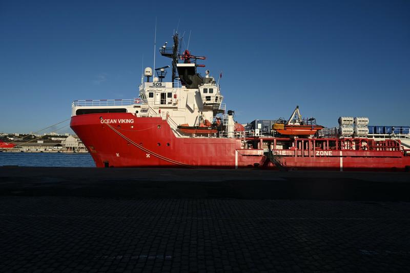 Mit EU-Förderung: Libysche Küstenwache beschießt Rettungsschiff