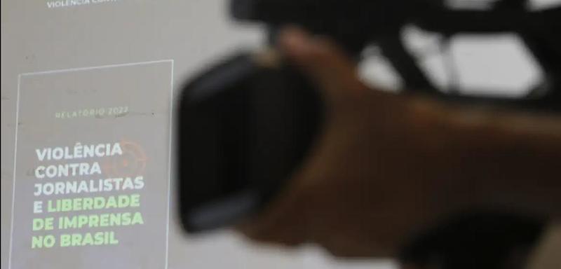 A engrenagem oculta da mídia ocidental