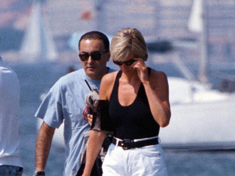 L’anello e la proposta di matrimonio. Il mistero dei veri sentimenti di Diana per Dodi al-Fayed