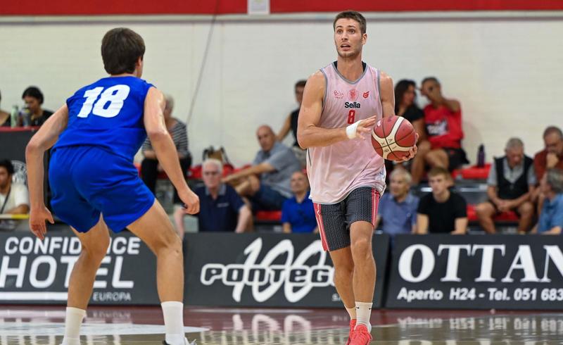 Basket serie A2: intanto tempi incerti per l’infortunio di Fall. Conti, dall’Eurocup alla Benedetto: 