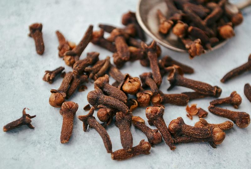How cloves might help relieve pain and inflammation