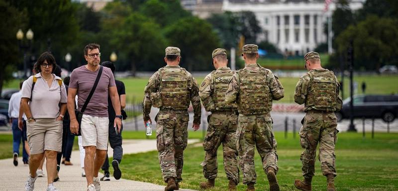 EUA à beira do caos: Trump, tropas nas ruas e o fantasma da guerra civil
