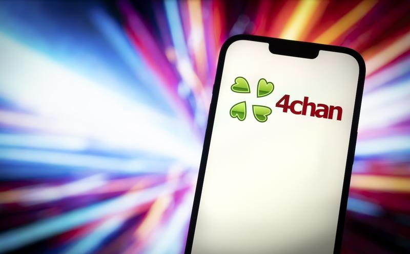 Doomed scroll /					 													 						Leave 4chan alone