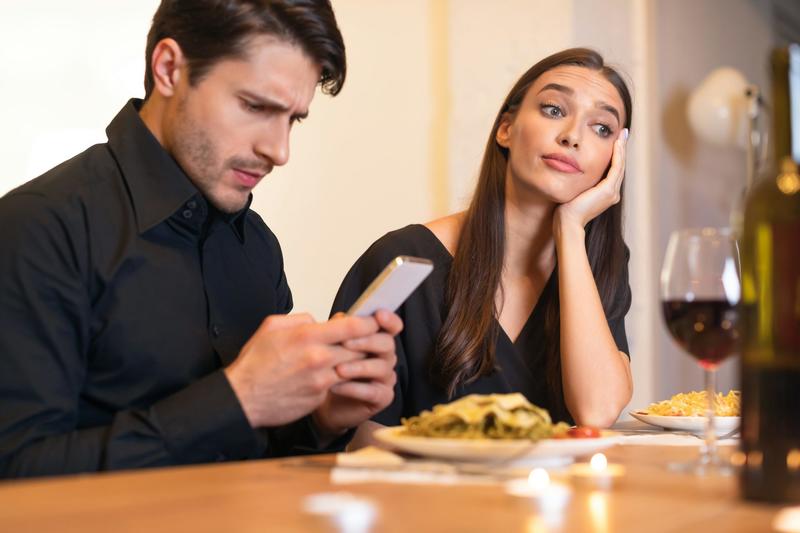 ‘Phubbing’: why ignoring your partner for your phone infuriates certain people – and causes them to retaliate