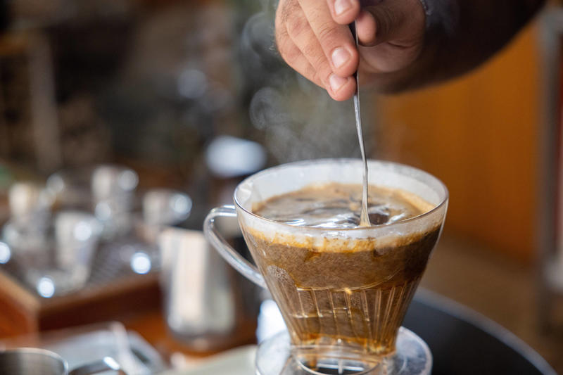 Criminosos falsificam café e vendem produto adulterado em SP